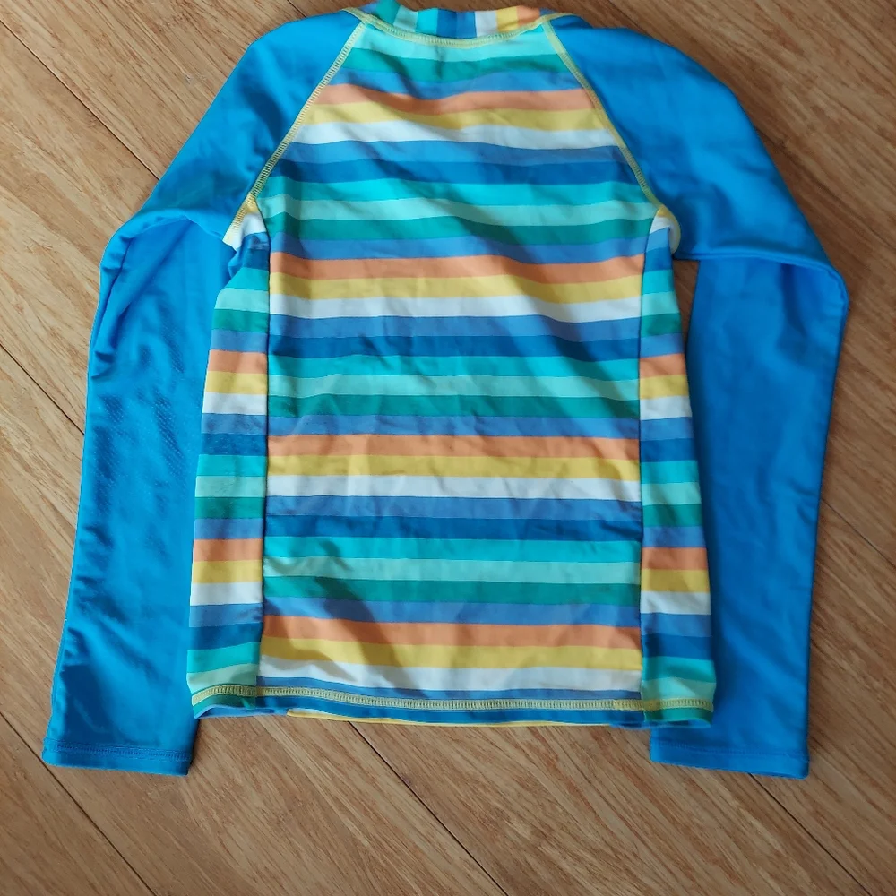 ⭐️ 5/$30- Matilda Jane Rashguard, Size 8, unisex, blue orange stripes